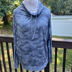 Slouchy camo sweatshirt 